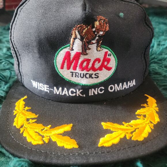 Vintage Mack Trucks Wise-Mack Inc Omaha Snapback Hat Black Gold Laurel Cap NWOT - Picture 1 of 6